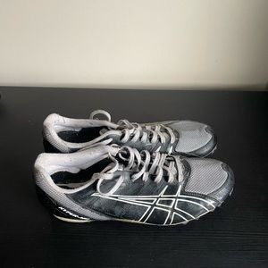 Mens Asics Hyper Mid Track Spike Shoes